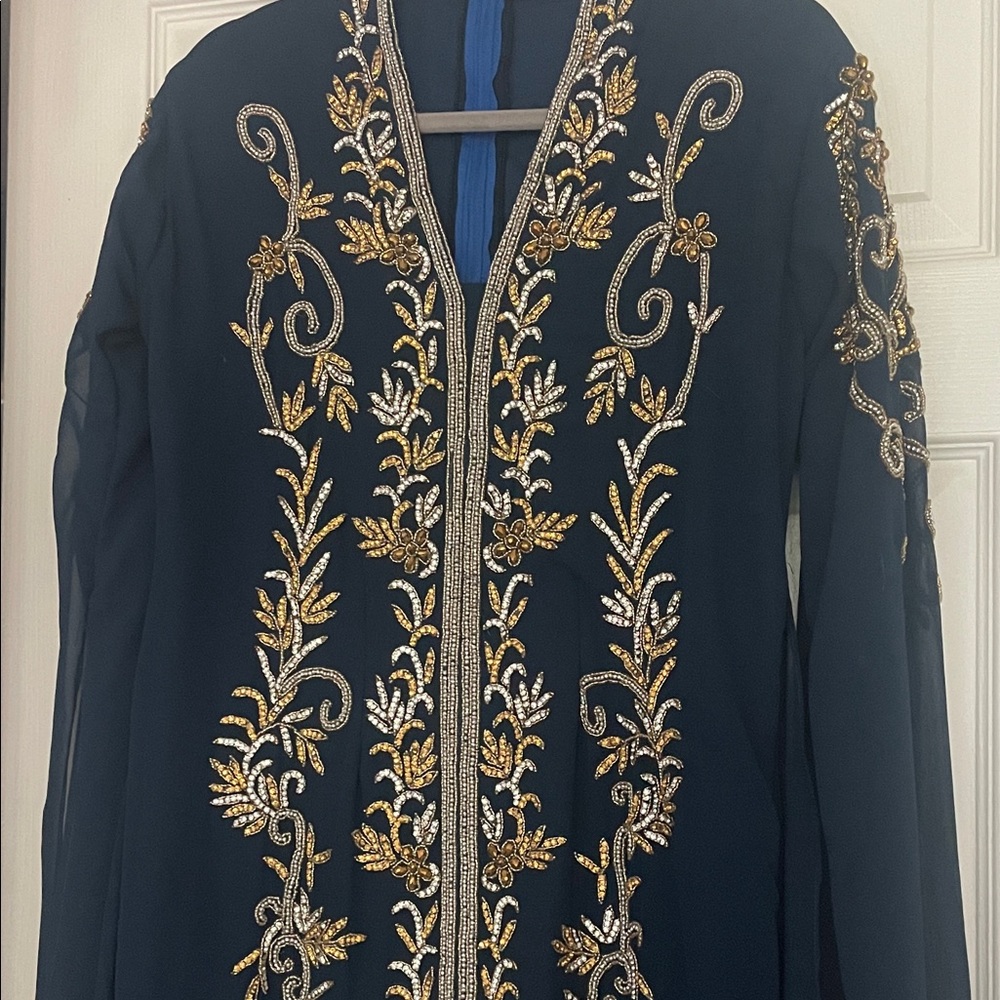 Elegant Embroidered Long Sleeve Dress Abaya